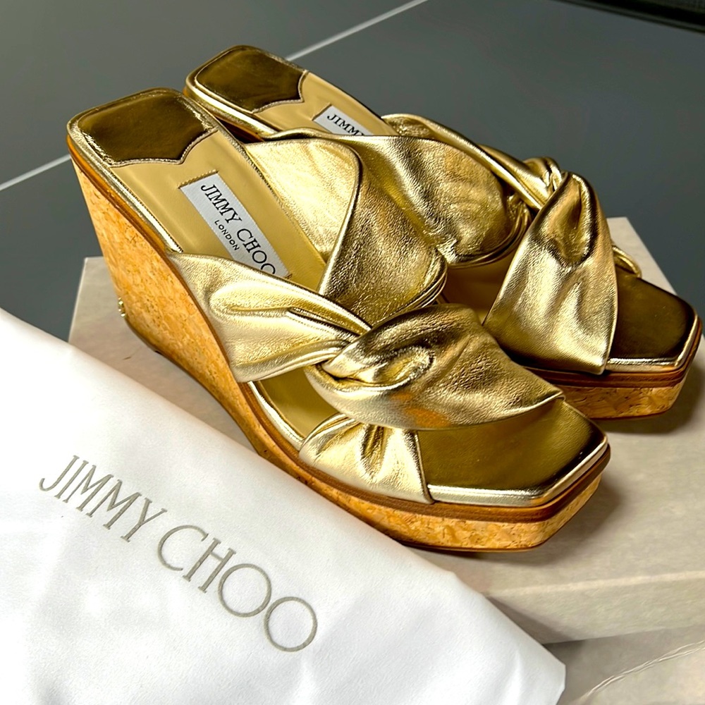 Jimmy choo Narissa wedge size 39.  Never worn. New in box